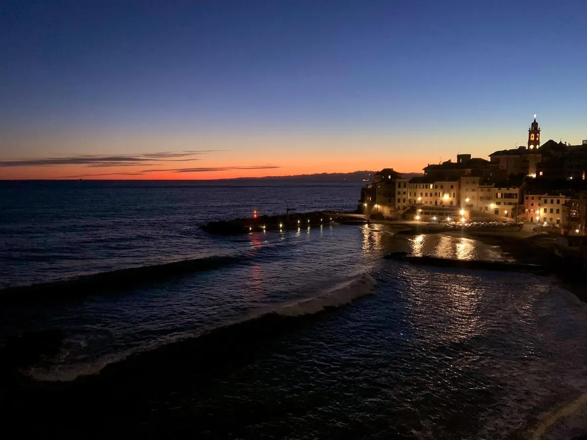 Apartment Wow Home 2 - 175 Mq - Posteggio Privato - Davanti Porto Traghetti - Fino A 10 Posti Letto - Balcone Genoa